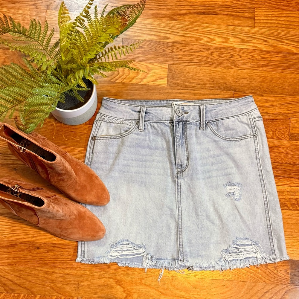 Mudd Juniors 9 FLX Stretch Distressed Jean Mini Skirt Denim Country Festival